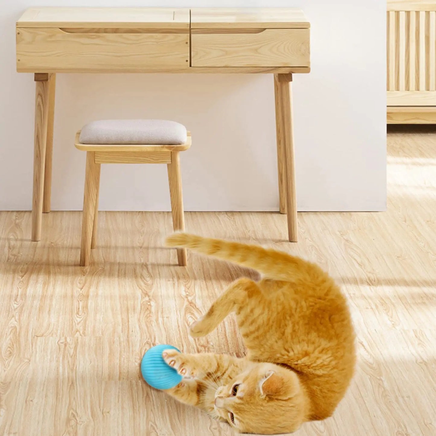 The Felino Frenzy Playtime Chaser